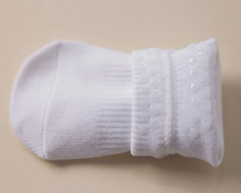 Load image into Gallery viewer, Cleary Ankle Socks, 3 pack