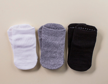 Load image into Gallery viewer, Crew Squid Ankle Socks, 3 Pack