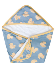 Load image into Gallery viewer, Ducky Hooded Towel