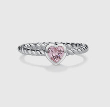 Load image into Gallery viewer, Pink Heart Twisted Band Ring
