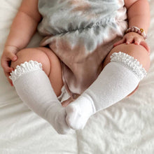 Load image into Gallery viewer, Lace Top Knee High Socks | White
